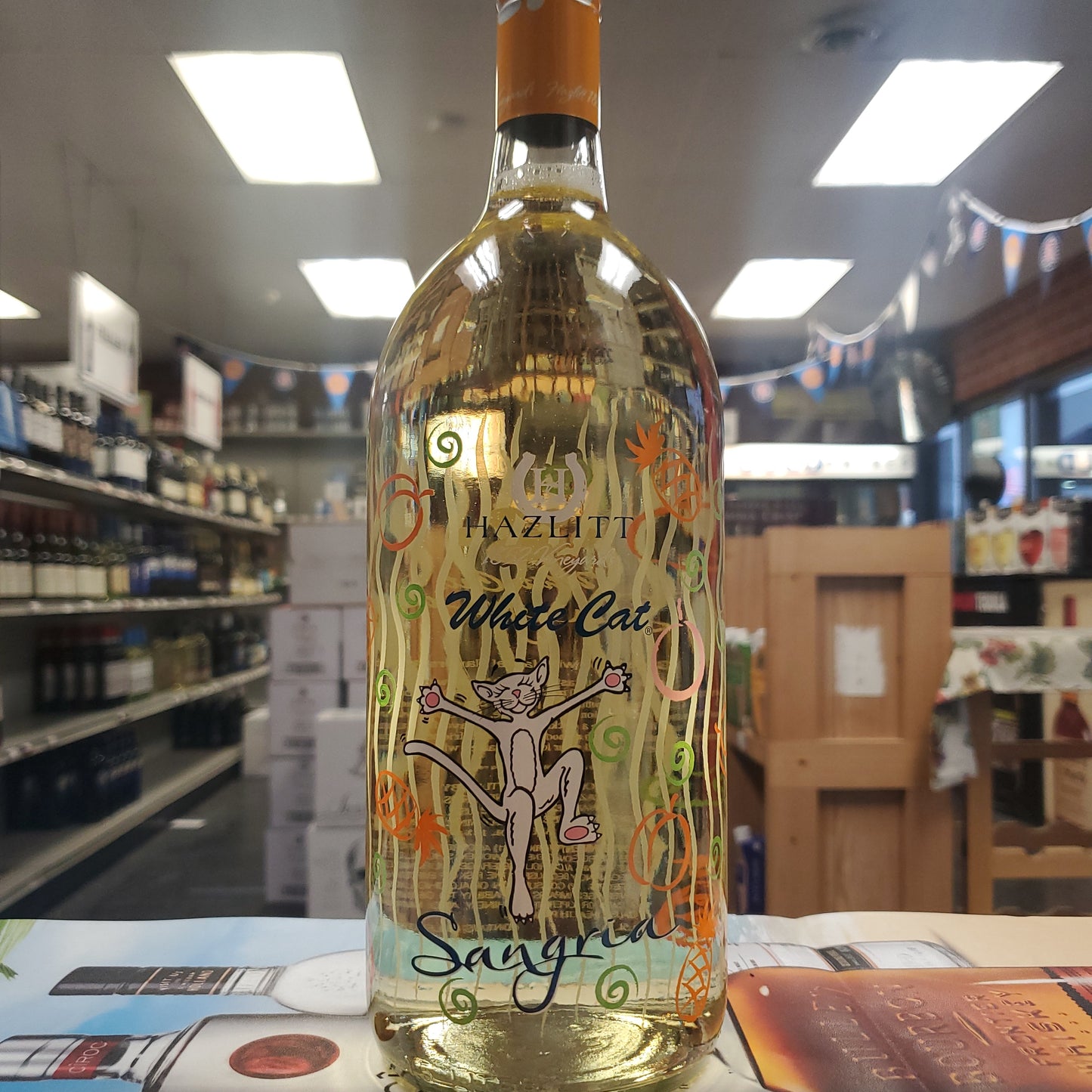 Hazlitt White Cat Sangria 1.5L