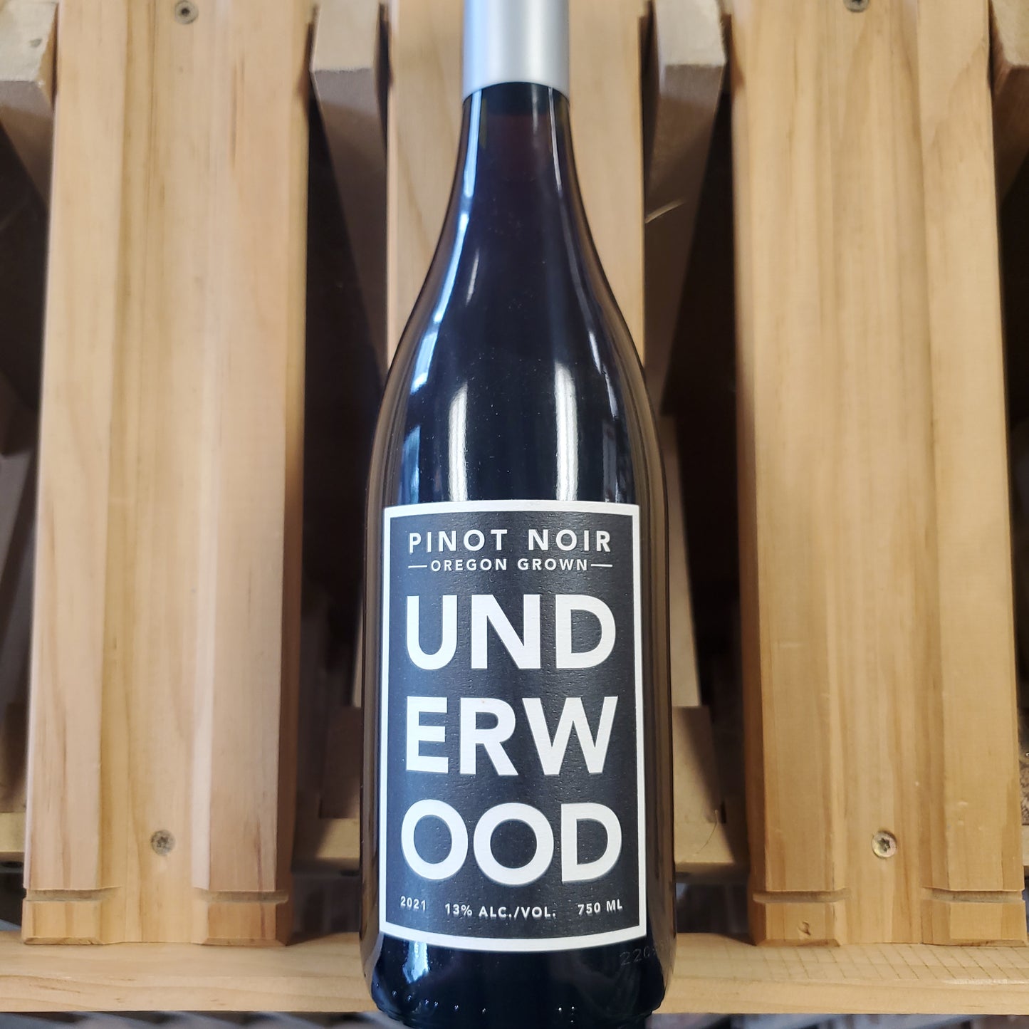 Underwood Pinot Noir 750ml