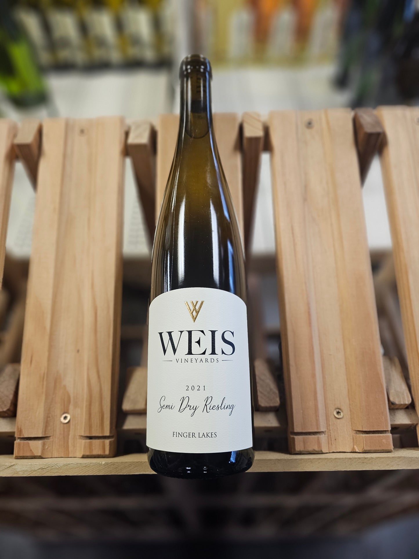 Weis Vineyards Semi-Dry Riesling 750ml